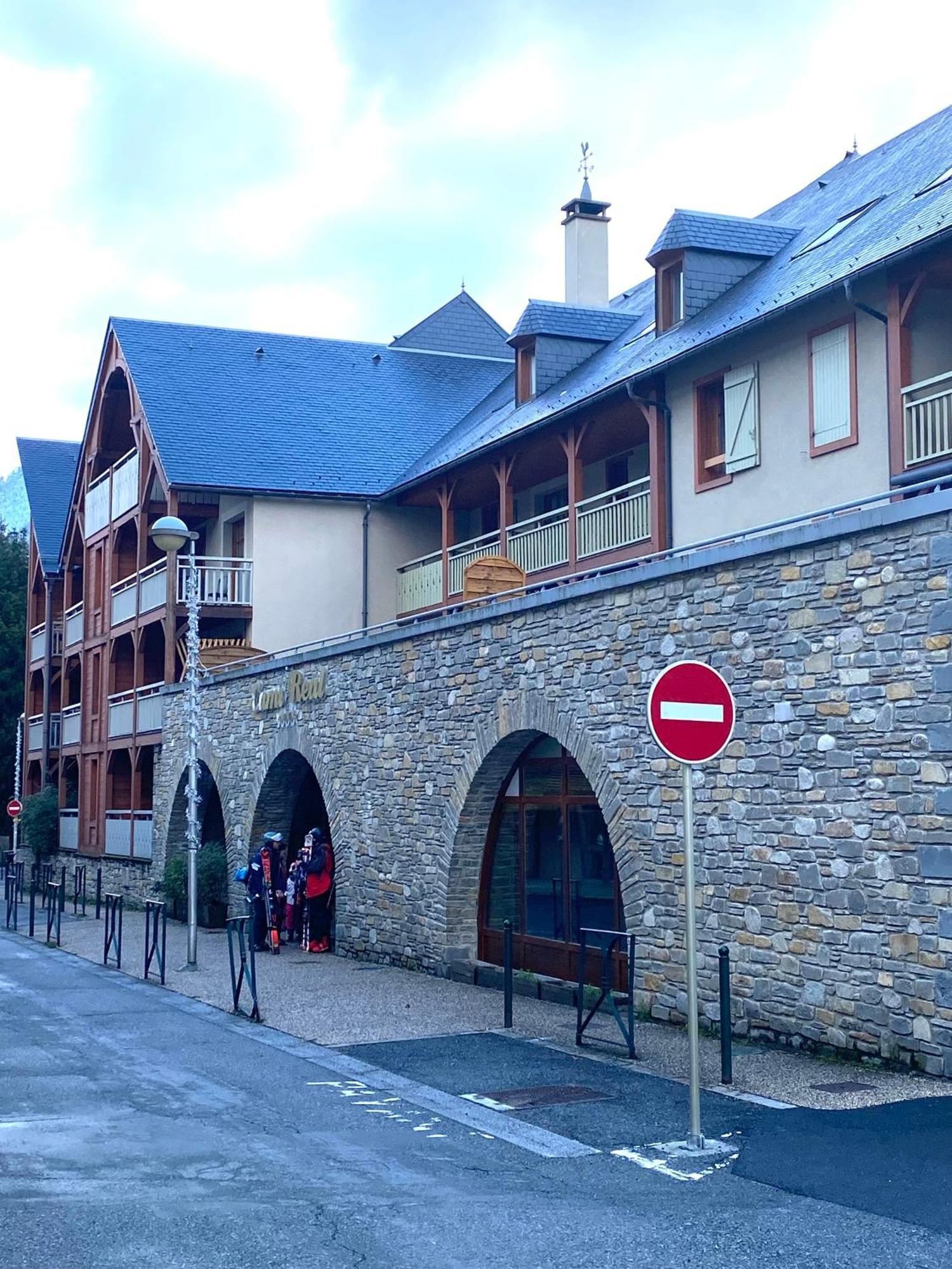 Appartement T2+Coin Nuit 6 Pers Residence De Cami Real Au Centre Du Village De Saint Lary Soulan Avec Piscine Interieure+ Sauna Et Hammam Eksteriør billede